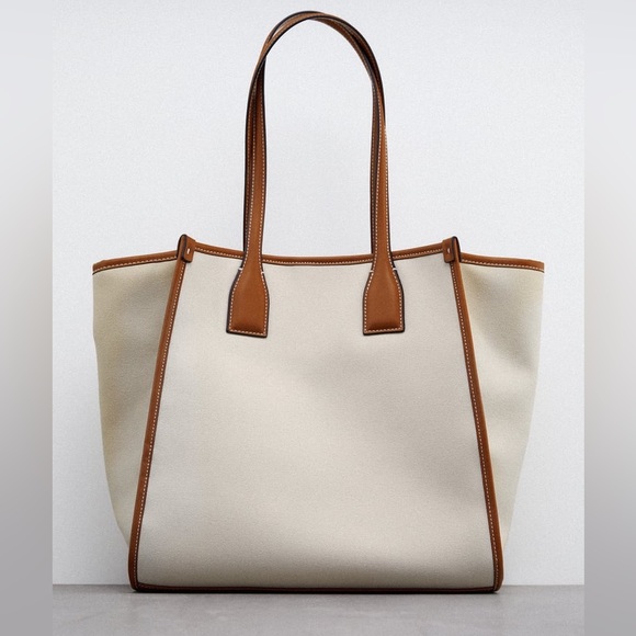 Zara Canvas Shopper - Picture 1 of 4